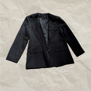 PrettyLittleThing Oversized Black Blazer